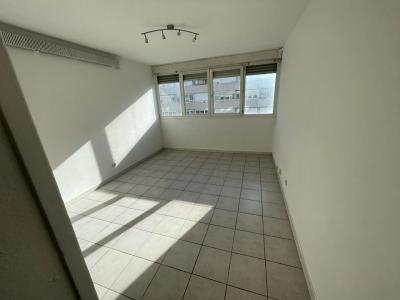 Location Appartement AIX-EN-PROVENCE 13090