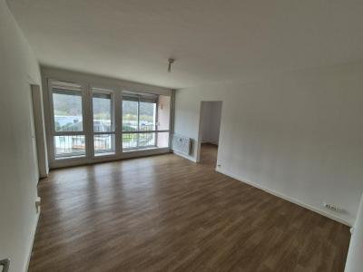 Location Appartement 4 pices BOGNY-SUR-MEUSE 08120