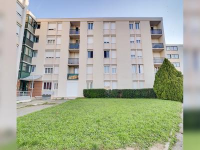 Location Appartement 5 pices BAGNOLS-SUR-CEZE 30200