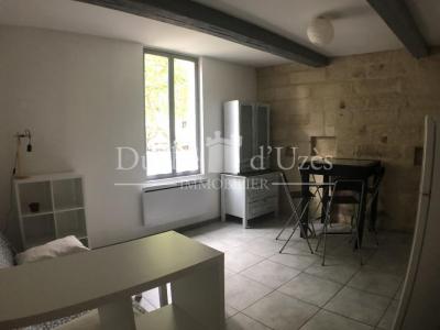 For rent Apartment UZES 