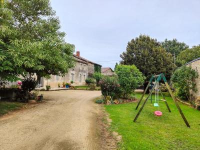 Vente Maison 7 pices SAUZE-VAUSSAIS 79190