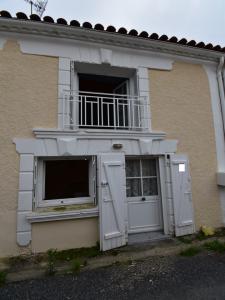 For sale House VARS NORD (communes au Nord d'Angoulme) 16