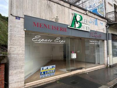 photo For rent Commerce LISIEUX 14