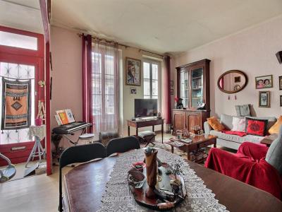 For sale House SAINTES  17