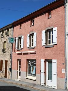 Vente Maison 6 pices VIOLAY 42780