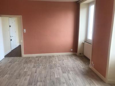 For rent Apartment EGLETONS  19