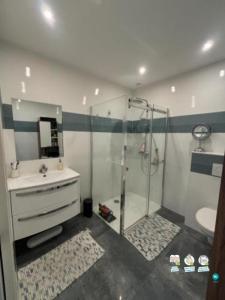 photo For rent Apartment LAGORD 17