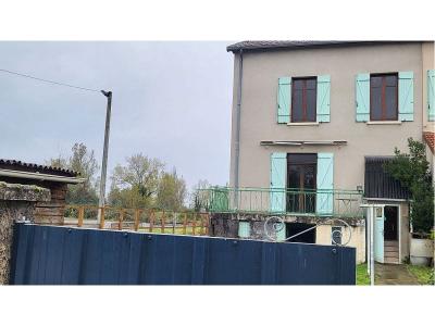 Vente Maison 5 pices MONTROND-LES-BAINS 42210