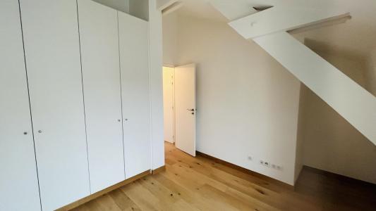 Location Appartement PARIS-6EME-ARRONDISSEMENT 