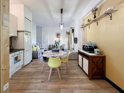 For sale Apartment UZES 