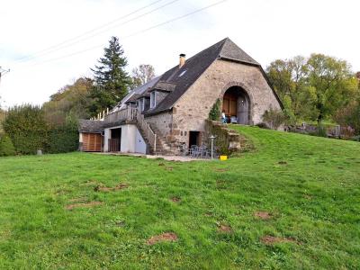 For sale House SAINT-MARTIN-VALMEROUX  15