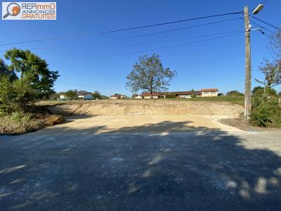 For sale Land VIRIAT  01