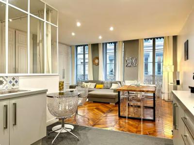 For sale Apartment LYON-2EME-ARRONDISSEMENT CORDELIERS 69