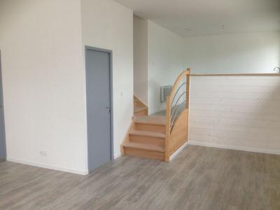 For rent Apartment MARCILLY-LE-CHATEL  42