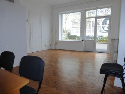 For rent Commercial office MOUVAUX  59