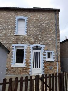 photo For sale House LUSANGER 44