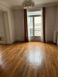 photo For rent Apartment PARIS-17EME-ARRONDISSEMENT 75