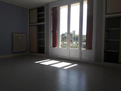 For rent Apartment MONTBARD  21