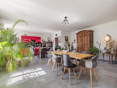 Vente Prestige SAINT-CHRISTOLY-DE-BLAYE  33