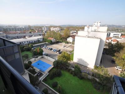 photo For rent Apartment VILLEURBANNE 69