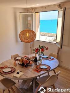 photo For rent Apartment ANTIBES 06