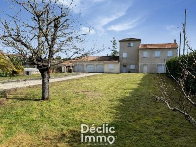 For sale House SAINT-SATURNIN  16