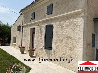 For sale House CHAMPAGNOLLES  17