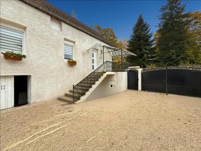 Location Maison SAINT-SERNIN-DU-PLAIN  71