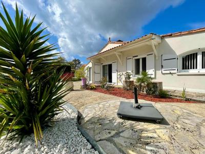 For sale House CESTAS  33