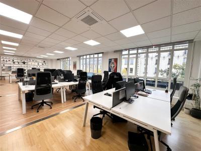 Location Bureau PARIS-11EME-ARRONDISSEMENT  75