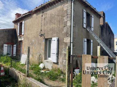 photo For sale House ROCHESERVIERE 85