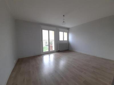 Location Appartement CONTREXEVILLE 