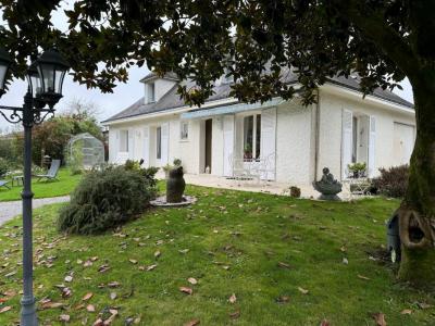 For sale House SAINT-ETIENNE-DE-MONTLUC  44