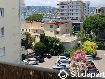 For rent Apartment JUAN-LES-PINS  06