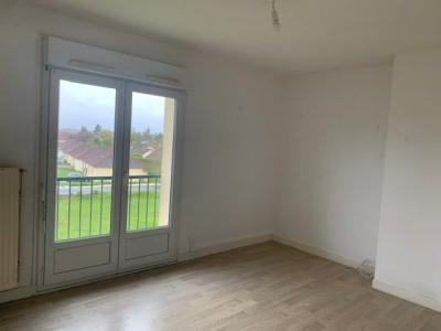 Location Appartement 4 pices VAUDES 10260