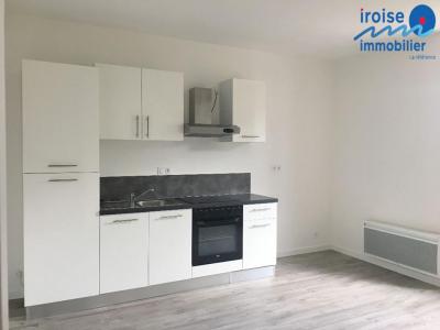 photo For rent Apartment BREST 29