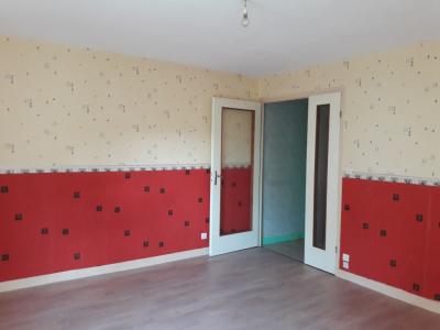 For rent Apartment XERTIGNY 