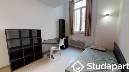 photo For rent Apartment LYON-6EME-ARRONDISSEMENT 69