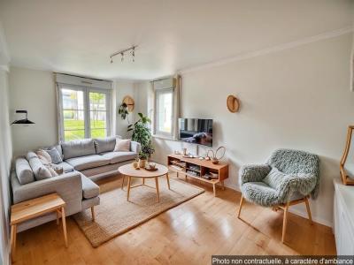 For sale Apartment MONTREUIL-JUIGNE 