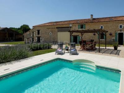 photo For sale Prestigious house SAUZE-VAUSSAIS 79