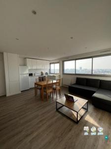 photo For rent Apartment GARENNE-COLOMBES 92