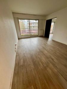 photo For rent Apartment RUEIL-MALMAISON 92