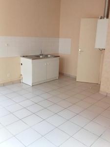 For rent Apartment HURIEL 