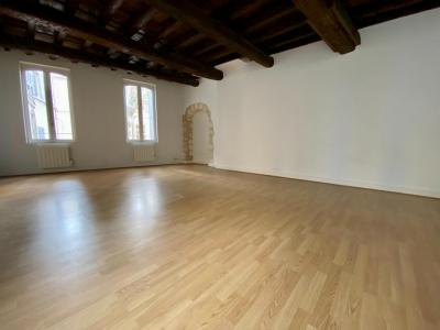 photo For rent Apartment AVIGNON 84