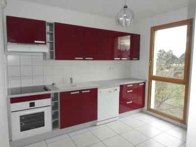 Location Appartement SAINT-BONNET-DE-MURE 