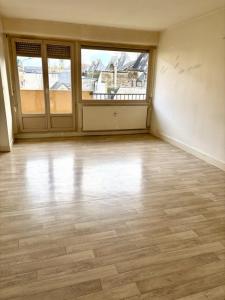 Location Appartement CHARLEVILLE-MEZIERES  08