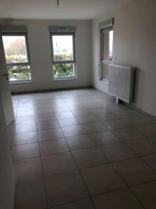 For rent Apartment CRENEY-PRES-TROYES  10