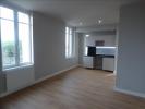 Location Appartement Saintes  17100 2 pieces 48 m2