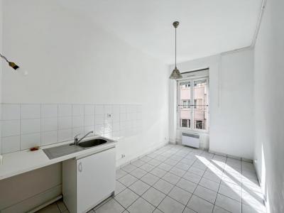 For rent Apartment LYON-6EME-ARRONDISSEMENT 