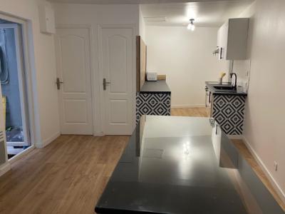 Location Appartement SAINT-DENIS  93